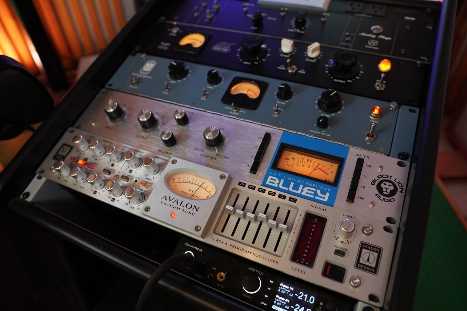 Avalon vacuum tube compressor and EQ, Black Lion Audio Bluey FET limiter and RME converter in Matty Harris's mixing and mastering rack